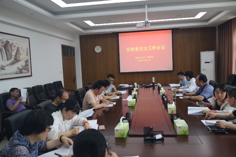 24d7a057ebb744be905cafd72bc850b4.jpg 2222222222222222.jpg