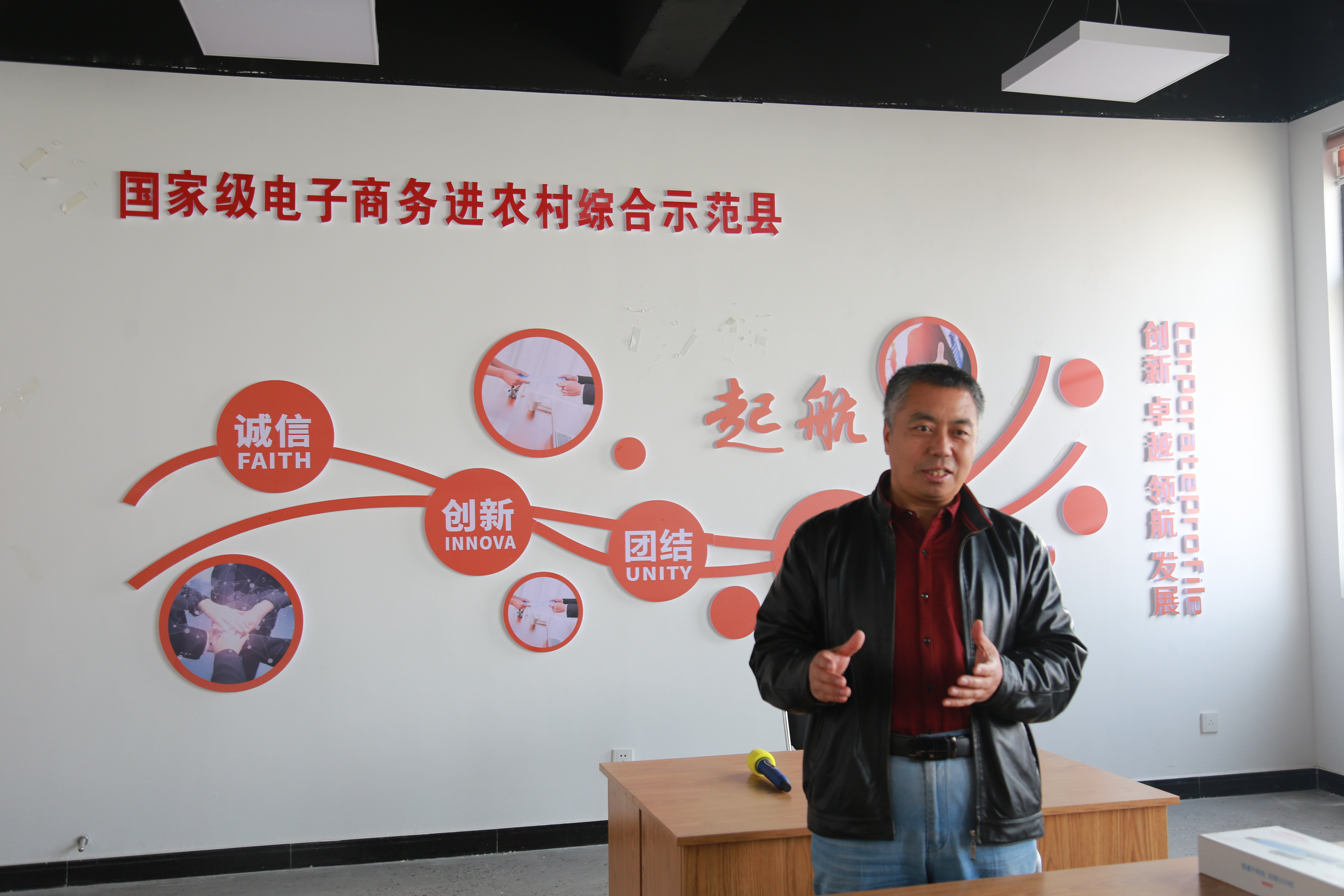 8fa5b51ba91a4fc1abbfd21faeff825c.jpg 8fa5b51ba91a4fc1abbfd21faeff825c.jpg