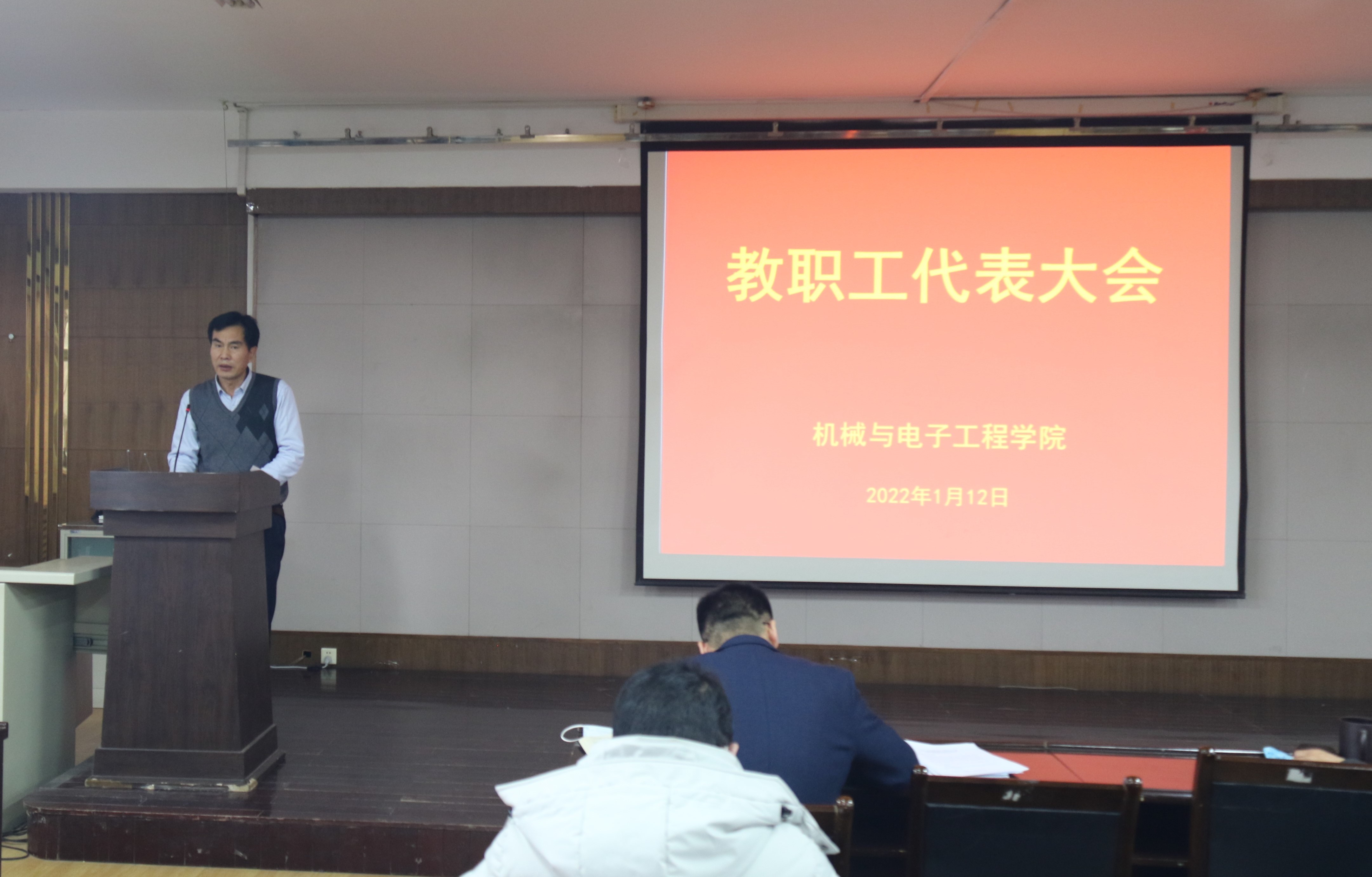 f756ef05e6f24c29b9504bb961721962.jpg f756ef05e6f24c29b9504bb961721962.jpg