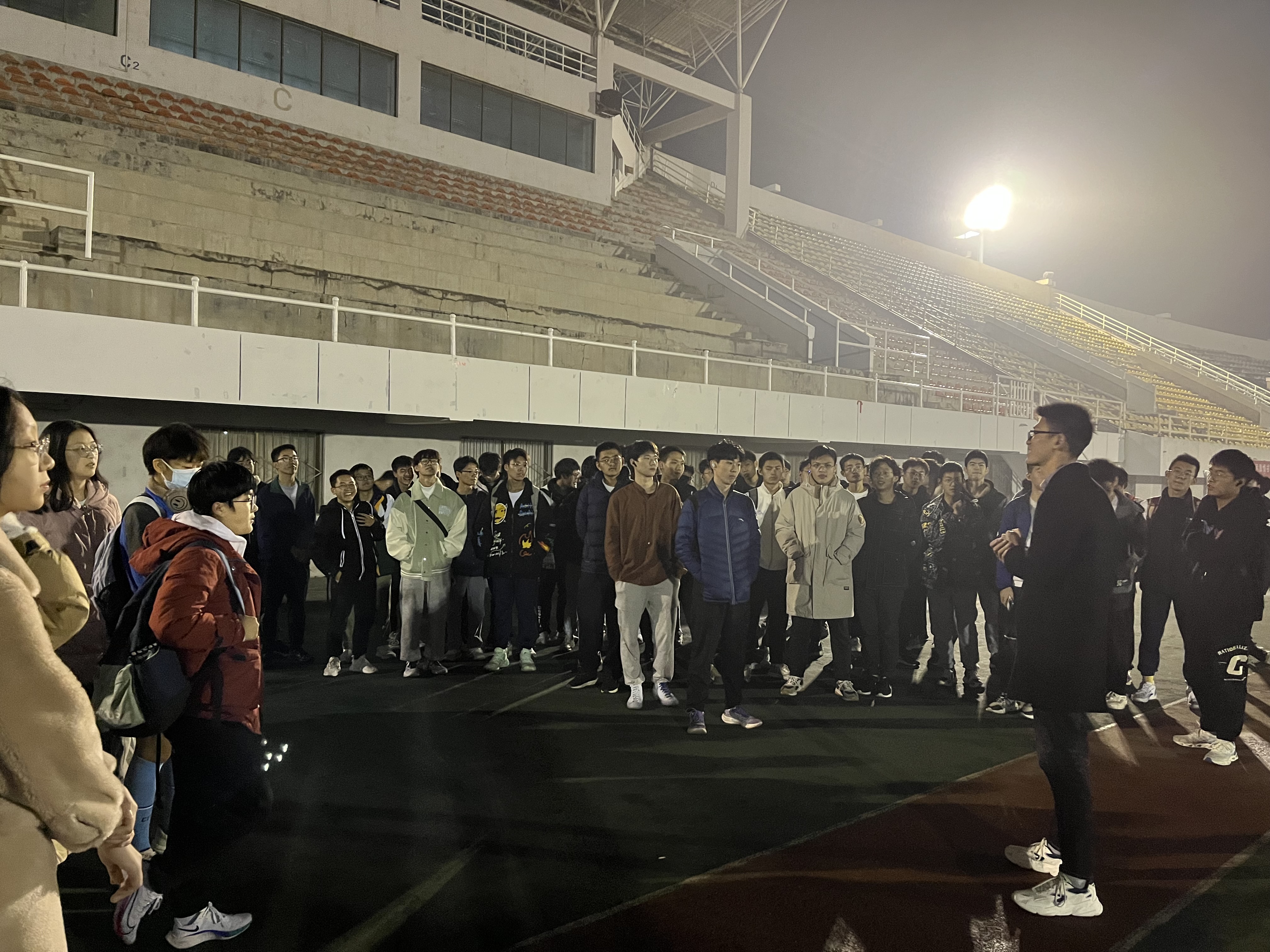 95f48319f1c44d6cba83b9d389daf4b1.jpg 95f48319f1c44d6cba83b9d389daf4b1.jpg