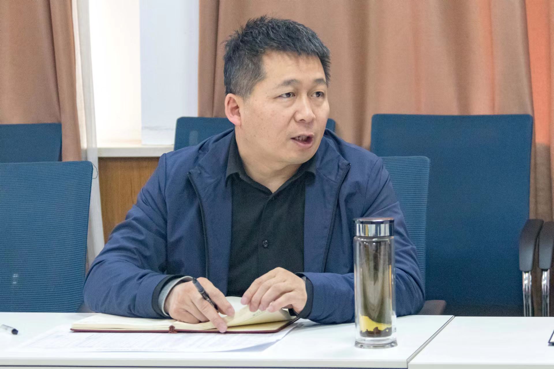 d1d40a06eba04b7e809982bde5523972.jpg d1d40a06eba04b7e809982bde5523972.jpg